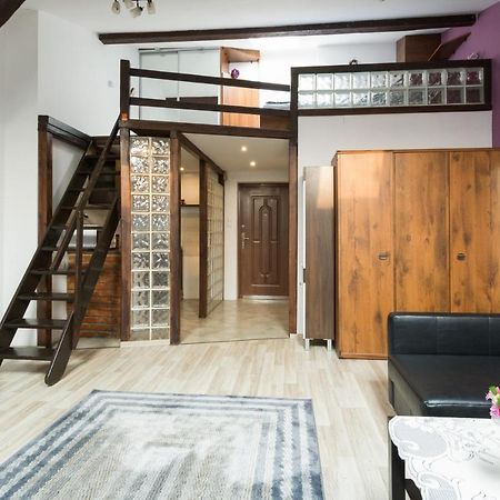Gorgeous Loft In Perfect Location! Apartamento Cracóvia Exterior foto
