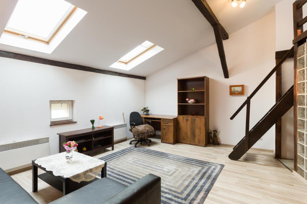 Gorgeous Loft In Perfect Location! Apartamento Cracóvia Exterior foto